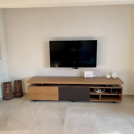 Elani Dream - Luxury Kassandria