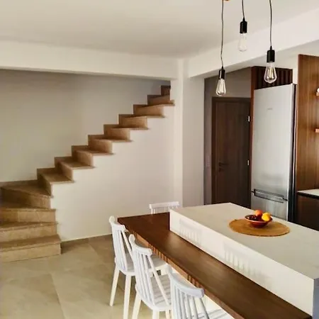 Elani Dream - Luxury Villa Kassandria